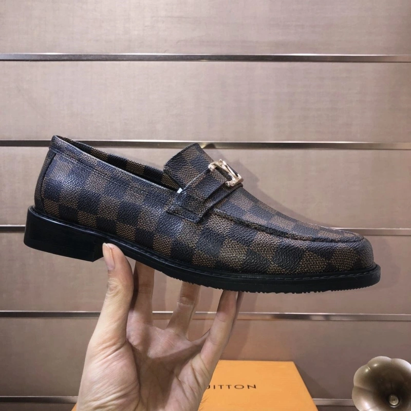Gucci Leather Shoes