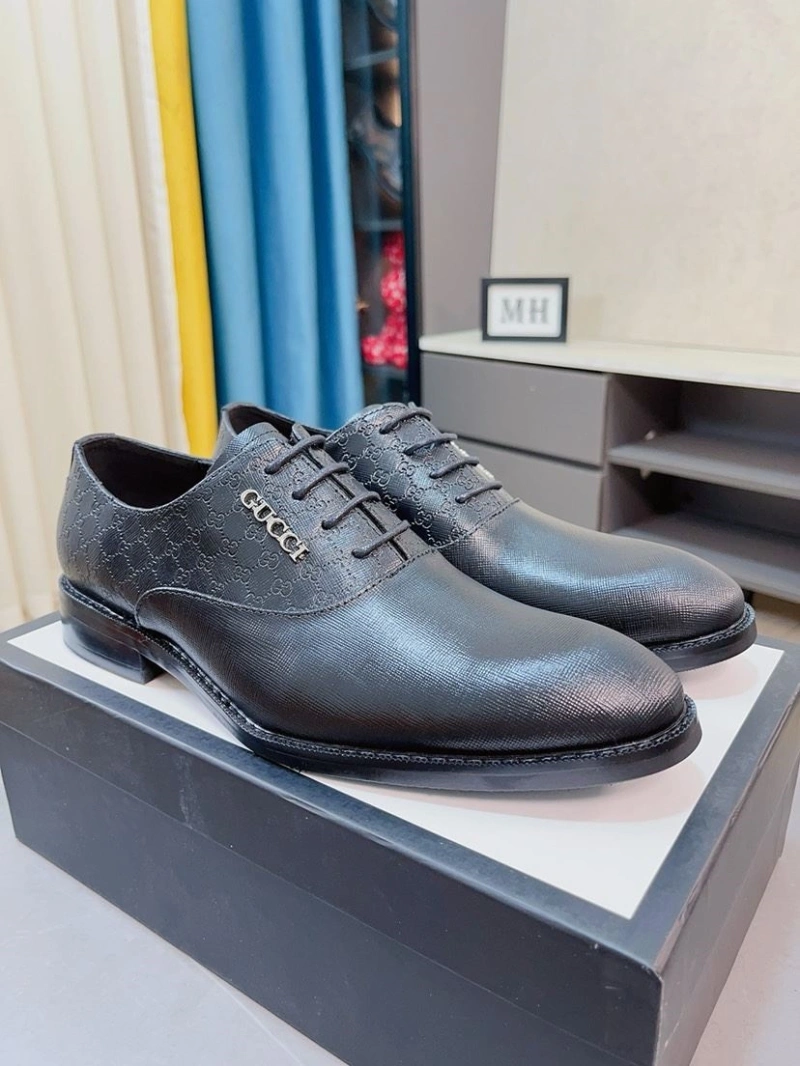 Gucci Leather Shoes