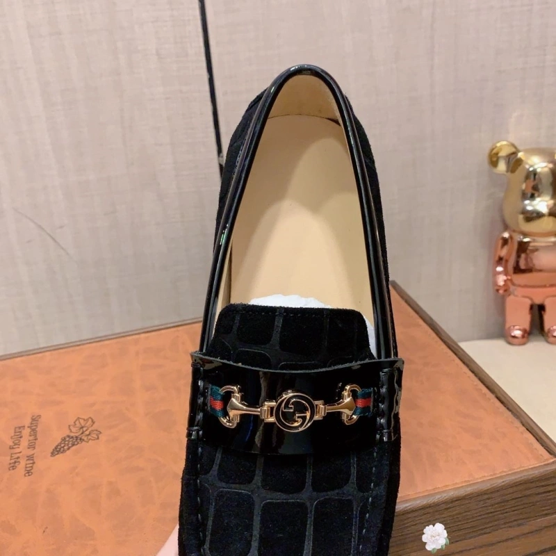 Gucci Leather Shoes