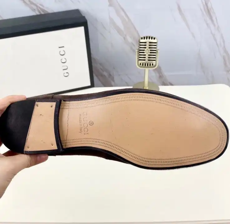 Gucci Leather Shoes