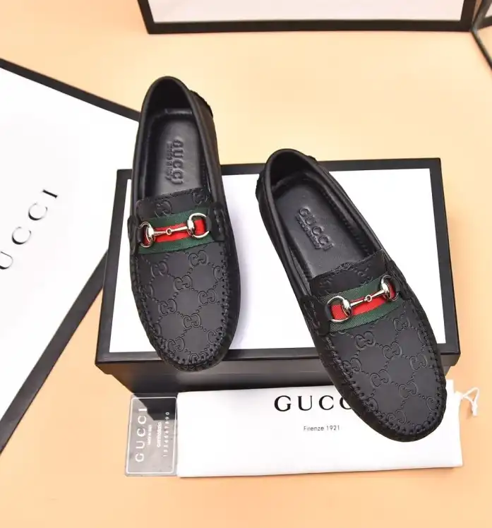 Gucci Leather Shoes