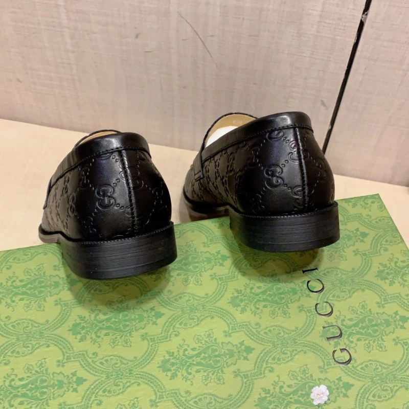 Gucci Leather Shoes