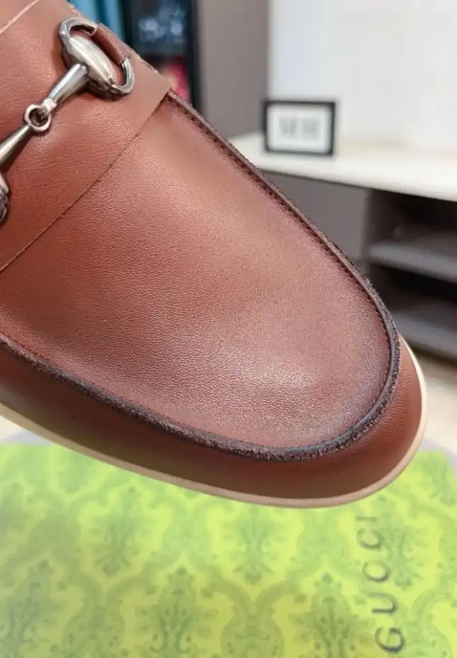 Gucci Leather Shoes