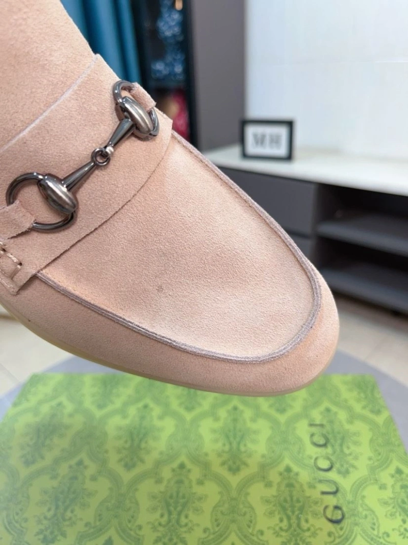 Gucci Leather Shoes