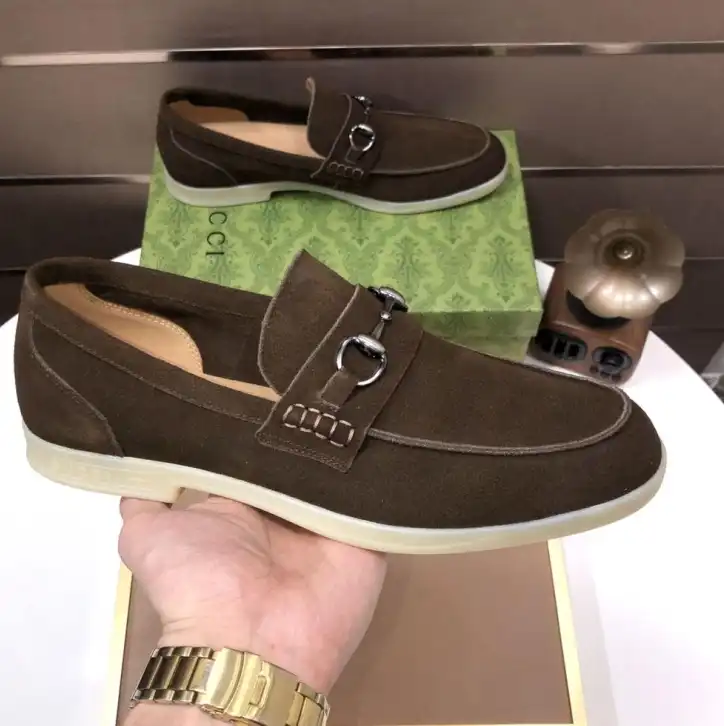 Gucci Leather Shoes