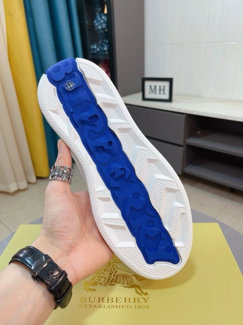 Burberry Sneakers