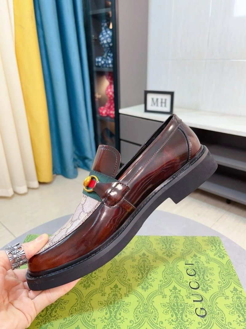 Gucci Leather Shoes