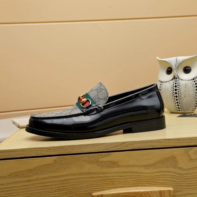 Gucci Leather Shoes