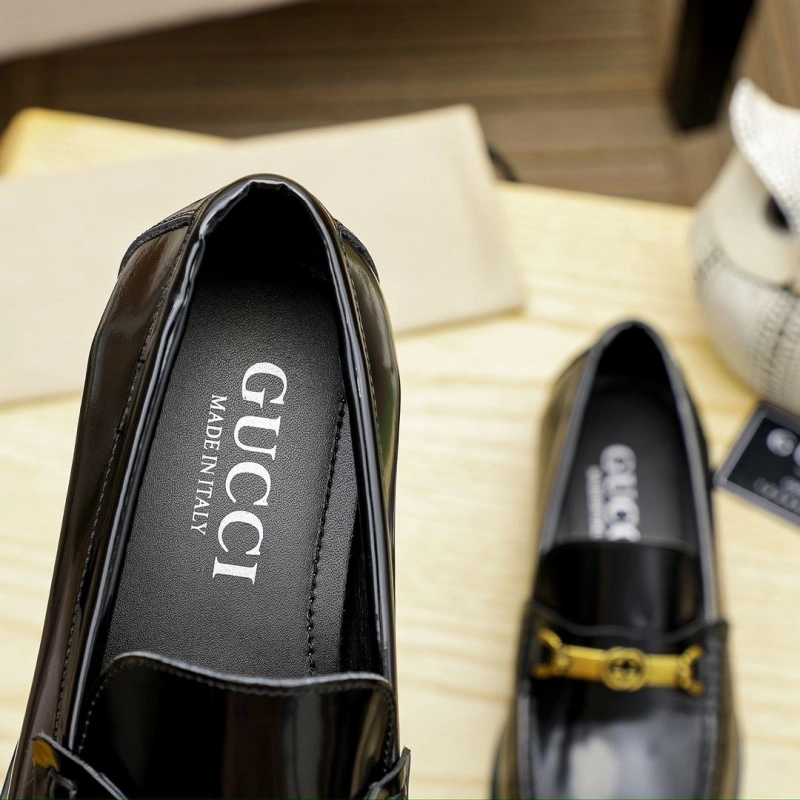 Gucci Leather Shoes