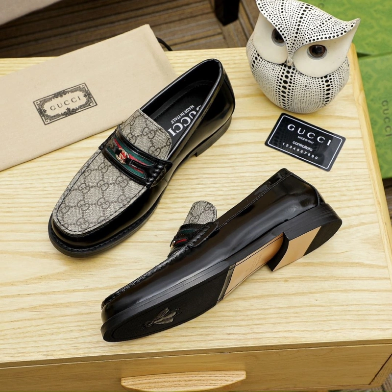 Gucci Leather Shoes