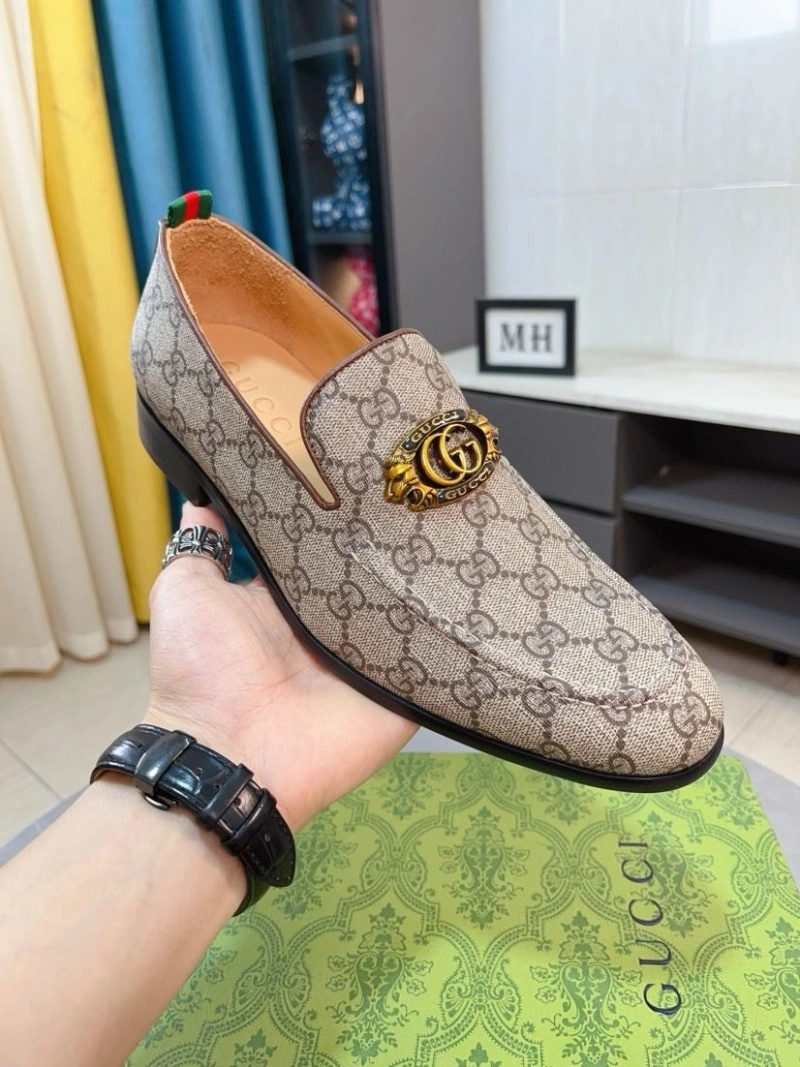 Gucci Leather Shoes