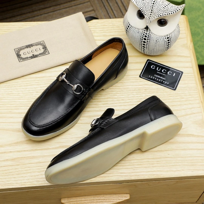 Gucci Leather Shoes