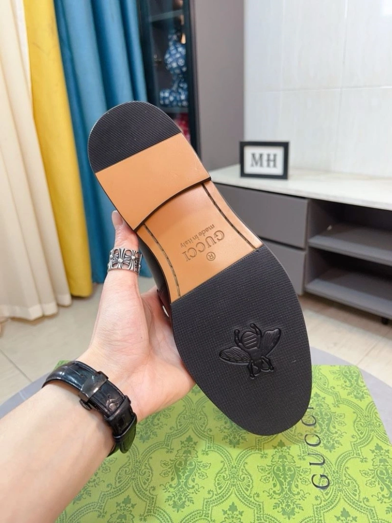 Gucci Leather Shoes