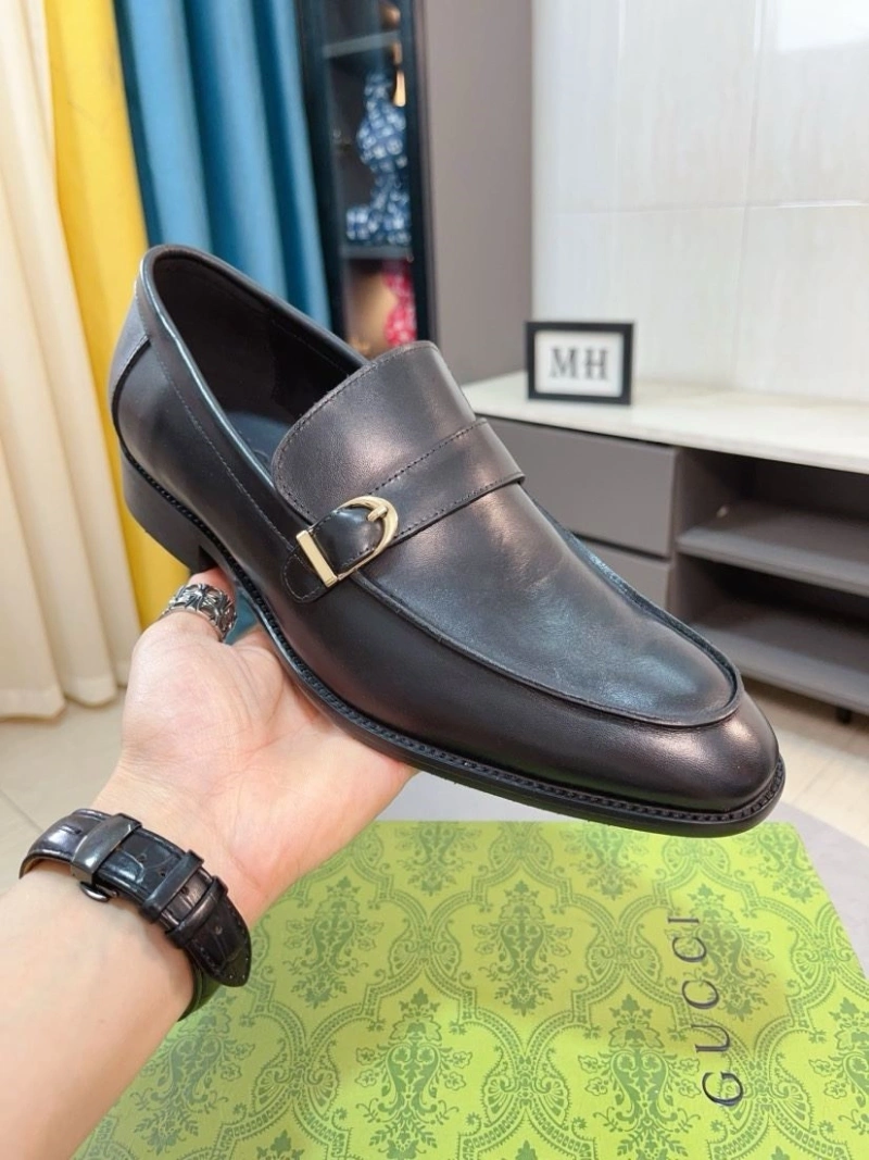 Gucci Leather Shoes