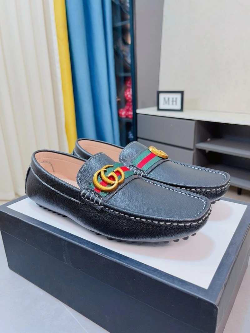 Gucci Leather Shoes