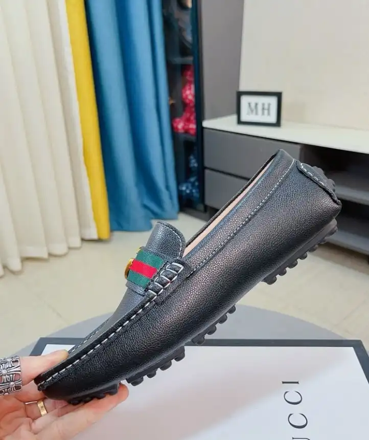 Gucci Leather Shoes