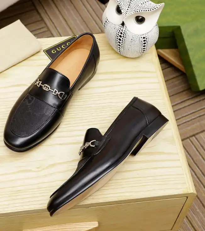 Gucci Leather Shoes