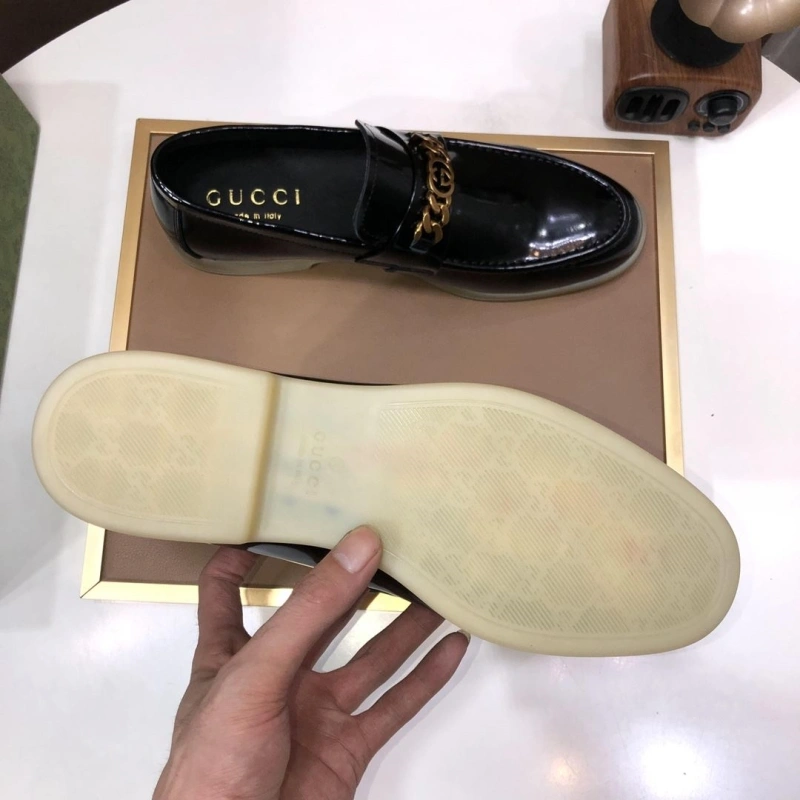 Gucci Leather Shoes