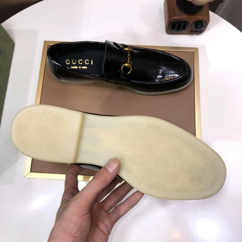 Gucci Leather Shoes