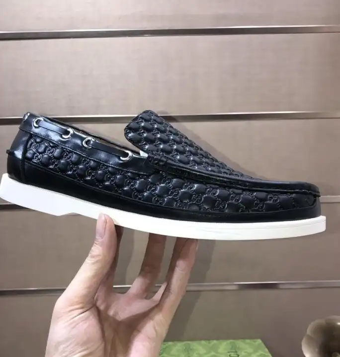 Gucci Leather Shoes