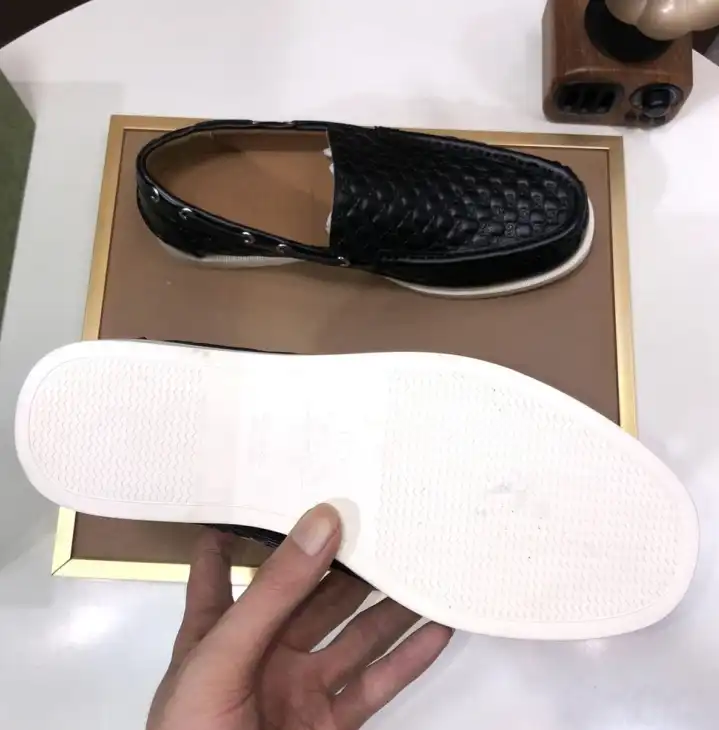 Gucci Leather Shoes