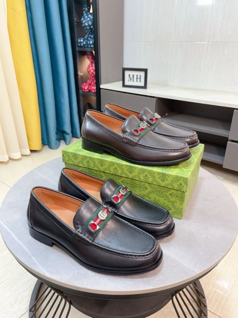 Gucci Leather Shoes