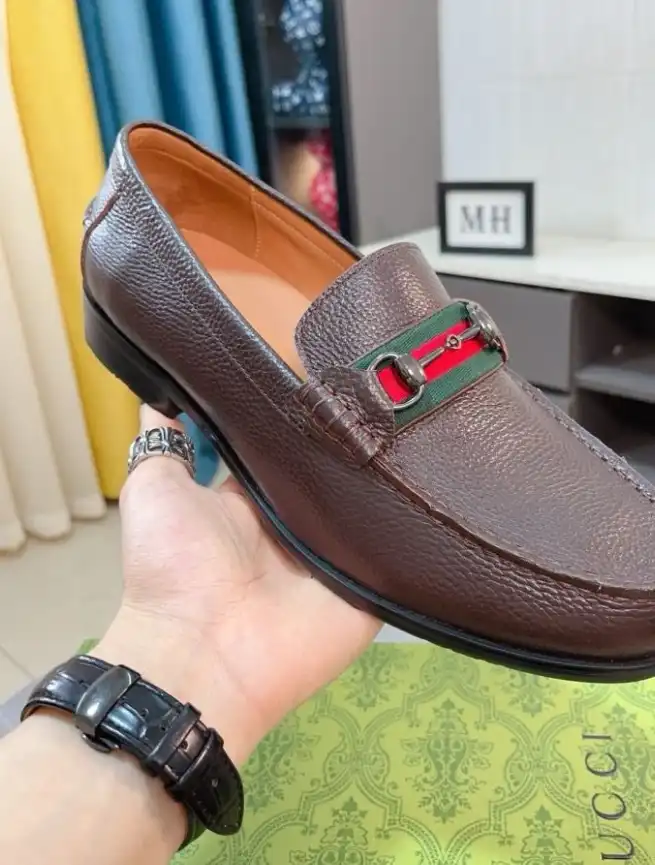 Gucci Leather Shoes