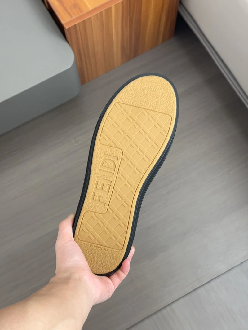 Fendi Sneakers