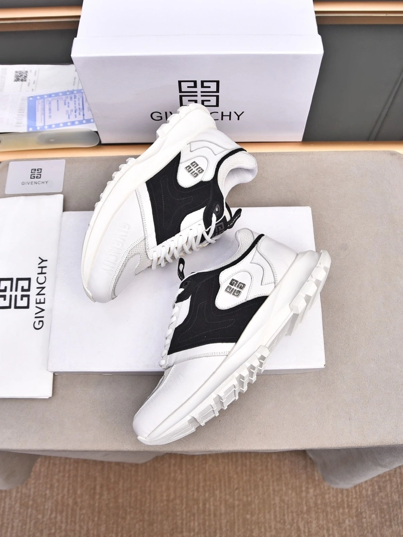 Givenchy Sneakers