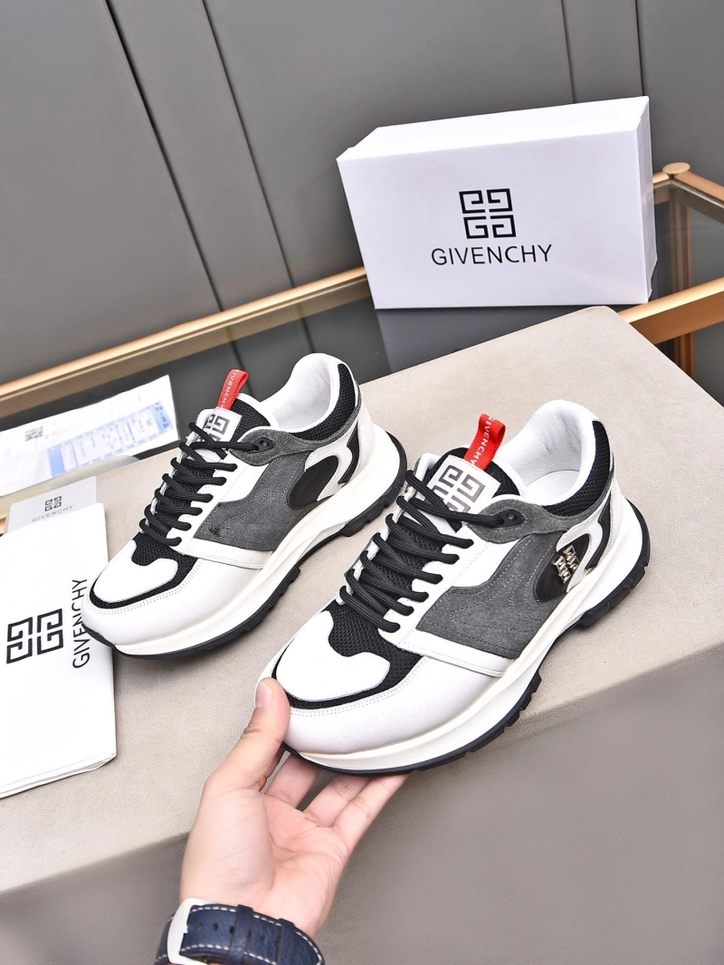 Givenchy Sneakers