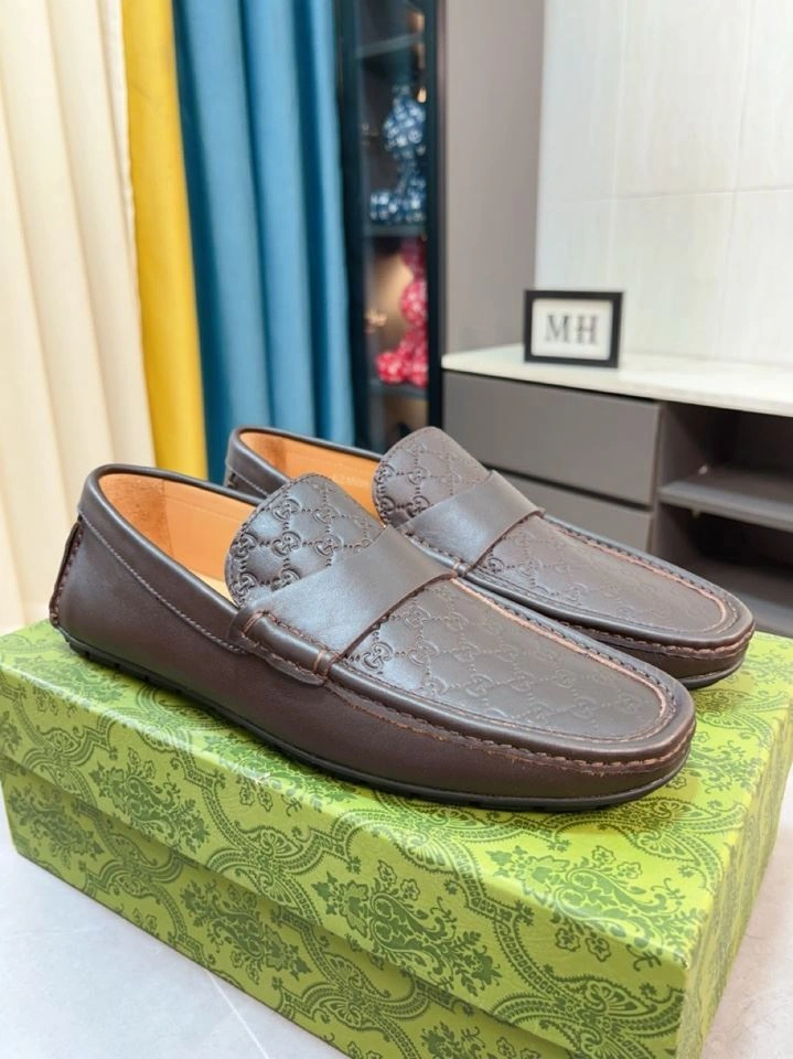 Gucci Leather Shoes