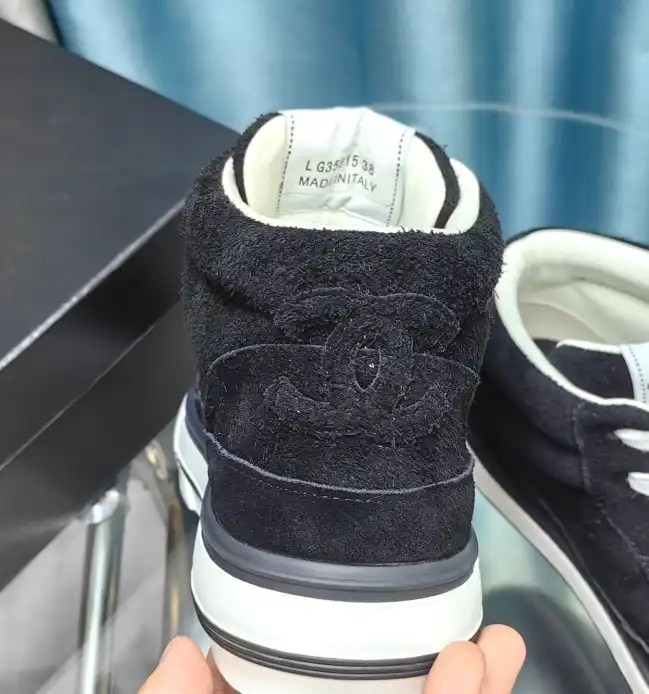 hype Chanel Sneakers