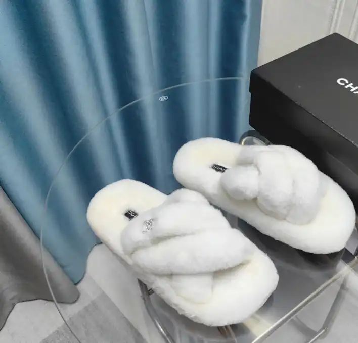 hype Chanel Slippers