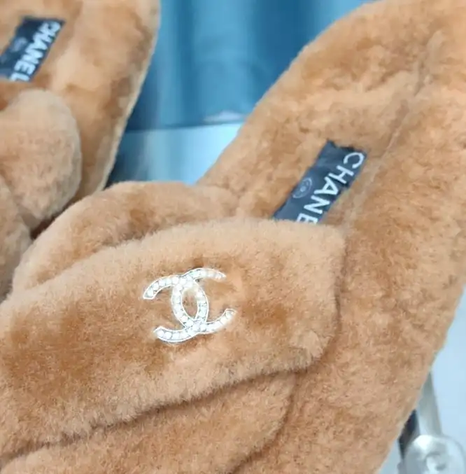 hype Chanel Slippers