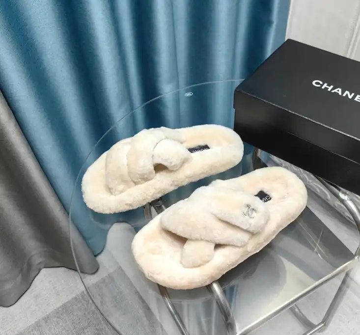 hype Chanel Slippers