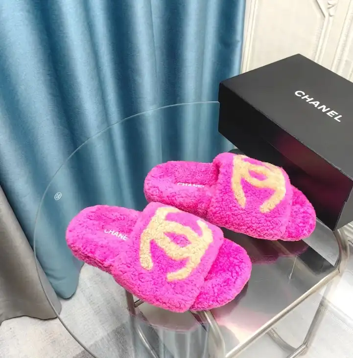 hype Chanel Slippers