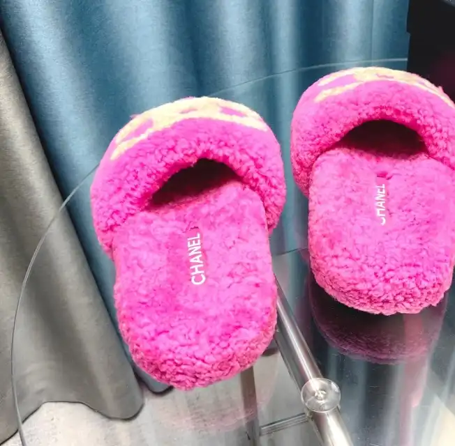 hype Chanel Slippers