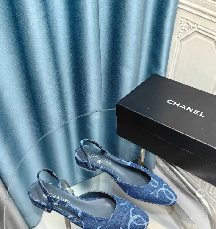 hype Chanel Sandals