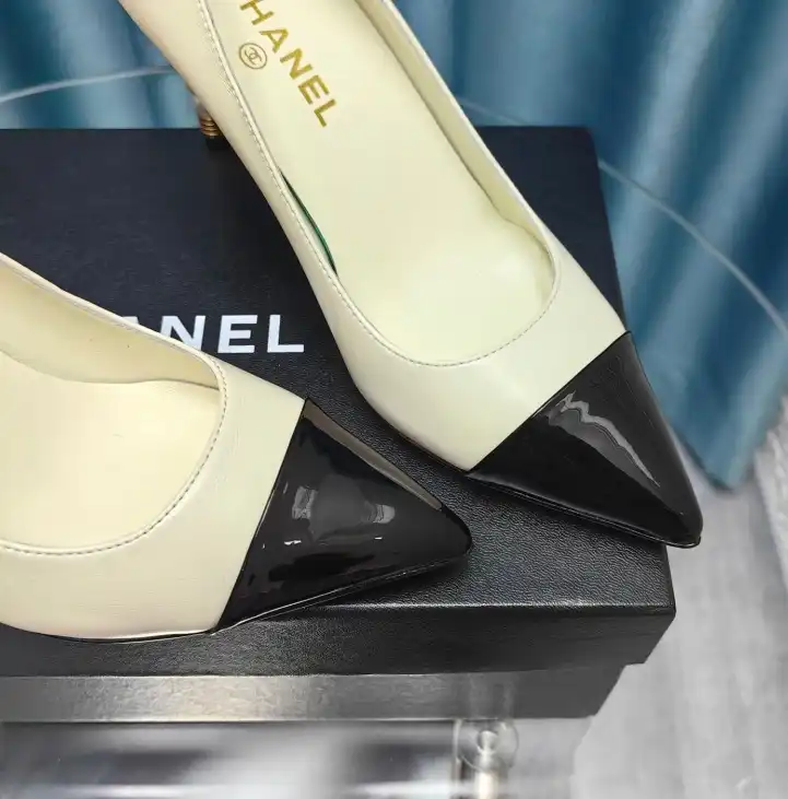 hype Chanel High Heels