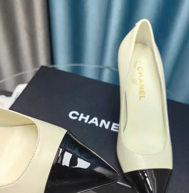 hype Chanel High Heels