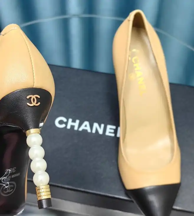 hype Chanel High Heels