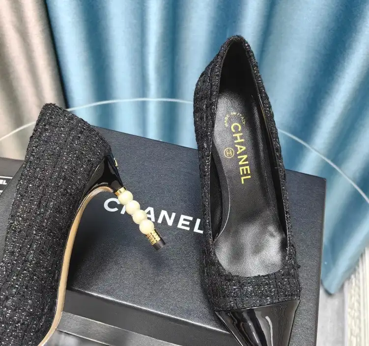 hype Chanel High Heels