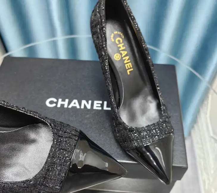 hype Chanel High Heels