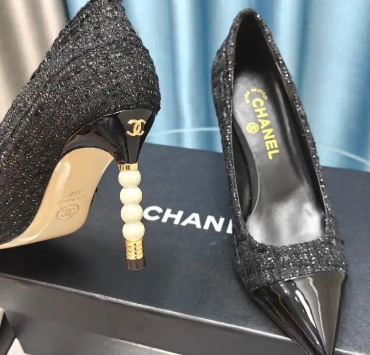 hype Chanel High Heels