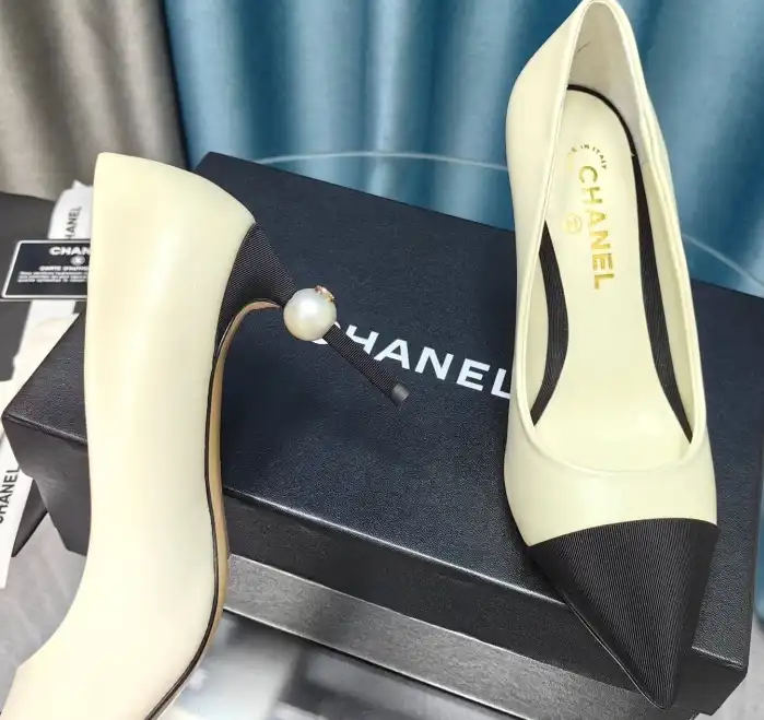 hype Chanel High Heels