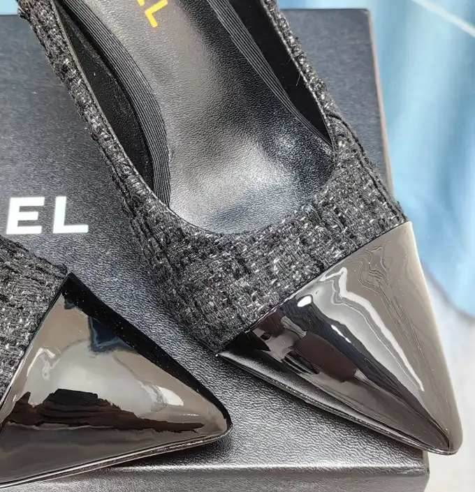 hype Chanel High Heels