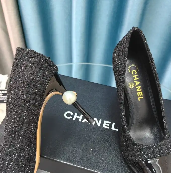 hype Chanel High Heels