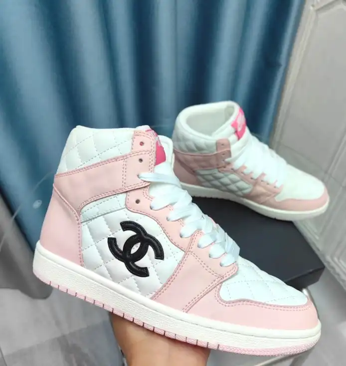 hype Chanel Sneakers