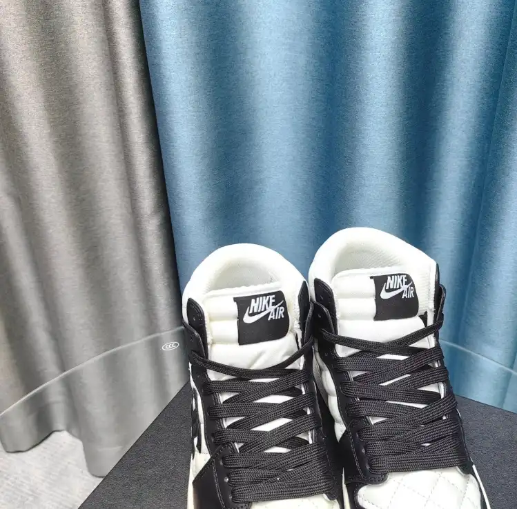 hype Chanel Sneakers