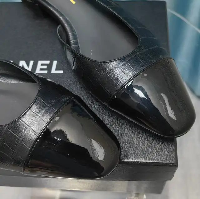 hype Chanel Sandals